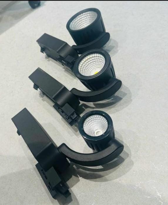 Moveable Track Lights